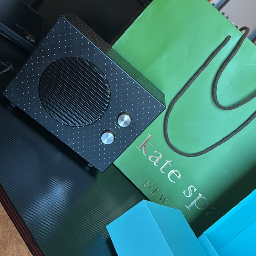 KATE SPADE - Picture 9 of 17